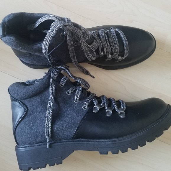 Universal Thread Shoes - Women's Hiking Boots